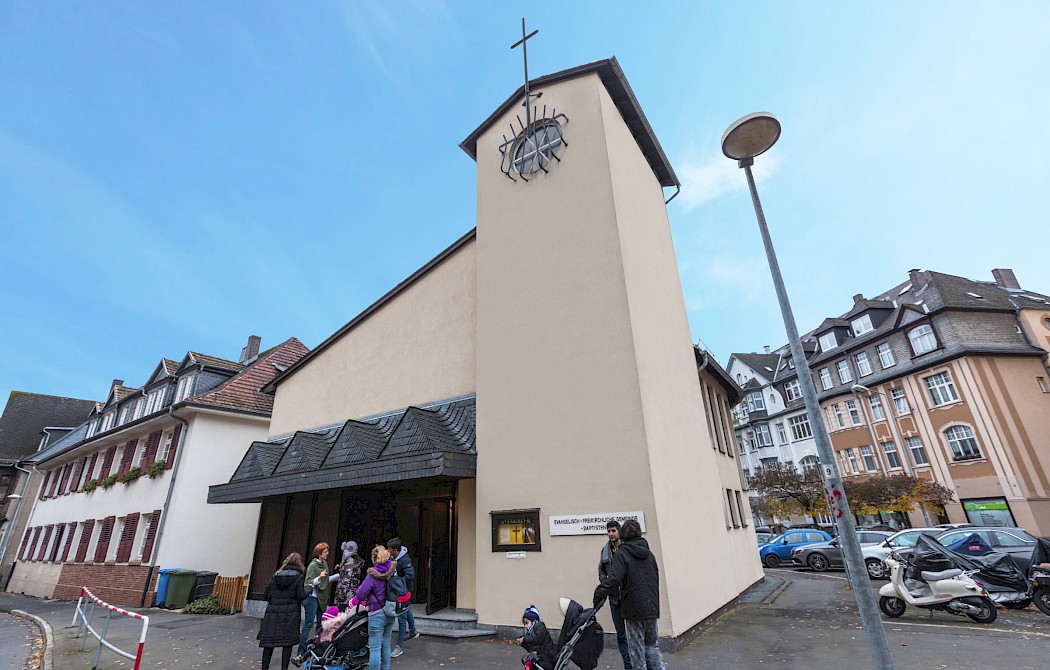 Kirche der EFG Marburg, Baptisten